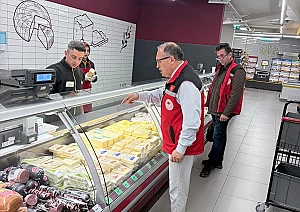 SÜT ÜRÜNLERİNE YÖNELİK DENETİMLER SÜRÜYOR