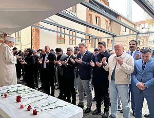 GIYABİ CENAZE NAMAZI KILINDI