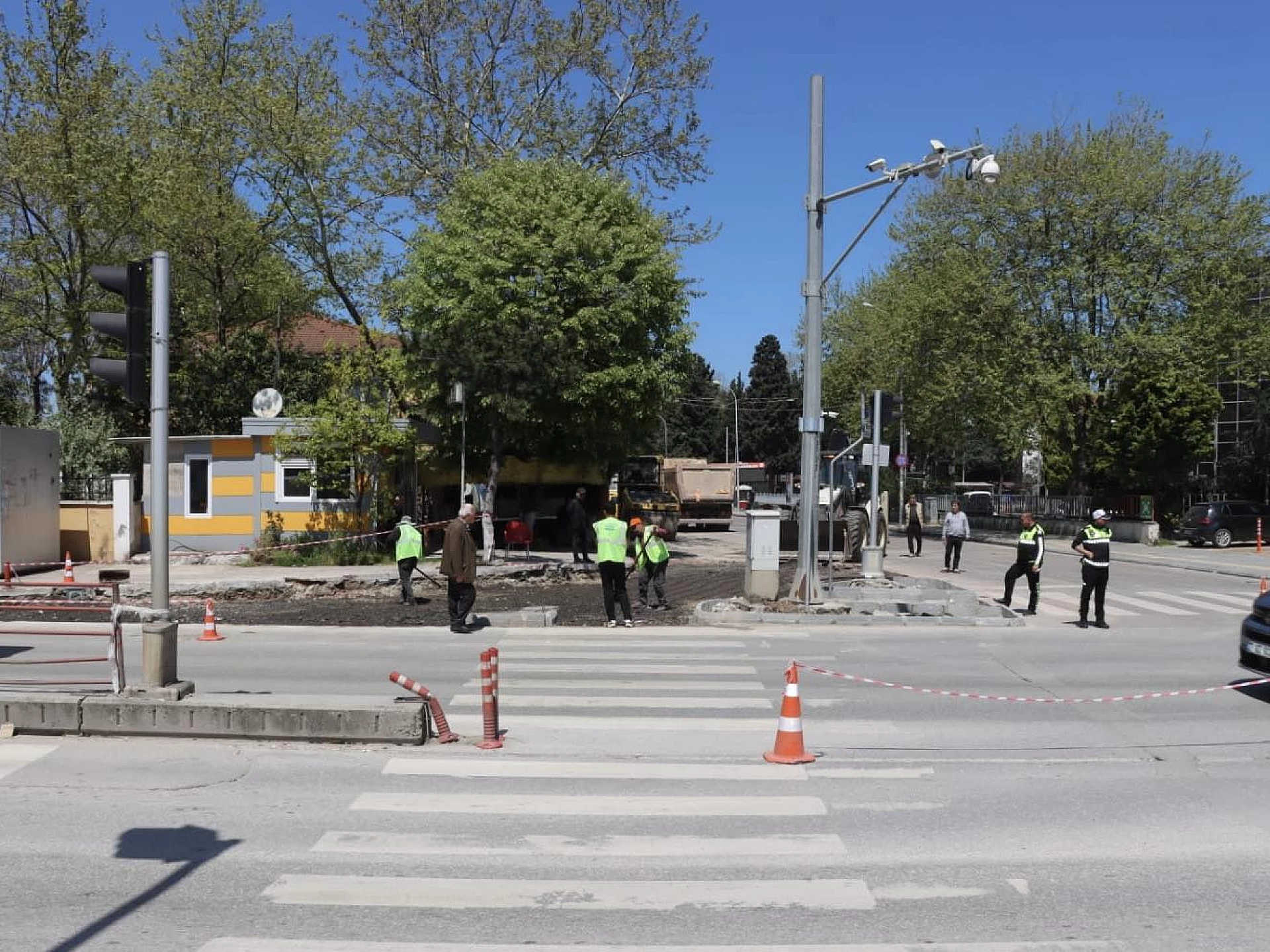 KAVŞAK TRAFİĞİNİ RAHATLATACAK