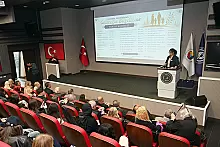 YILIN GENCİ VE AİLESİNE ÖDÜL VERİLDİ