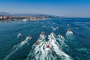 RENGARENK KABOTAJ COŞKUSU