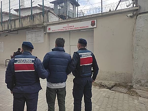 JANDARMA SUÇÜSTÜ YAKALADI