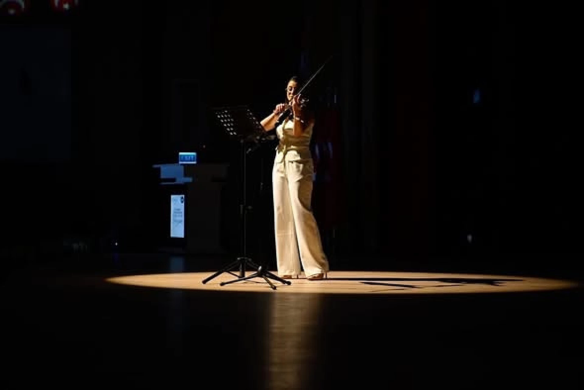 ÜNİVERSİTEDE TIP BAYRAMI KUTLANDI