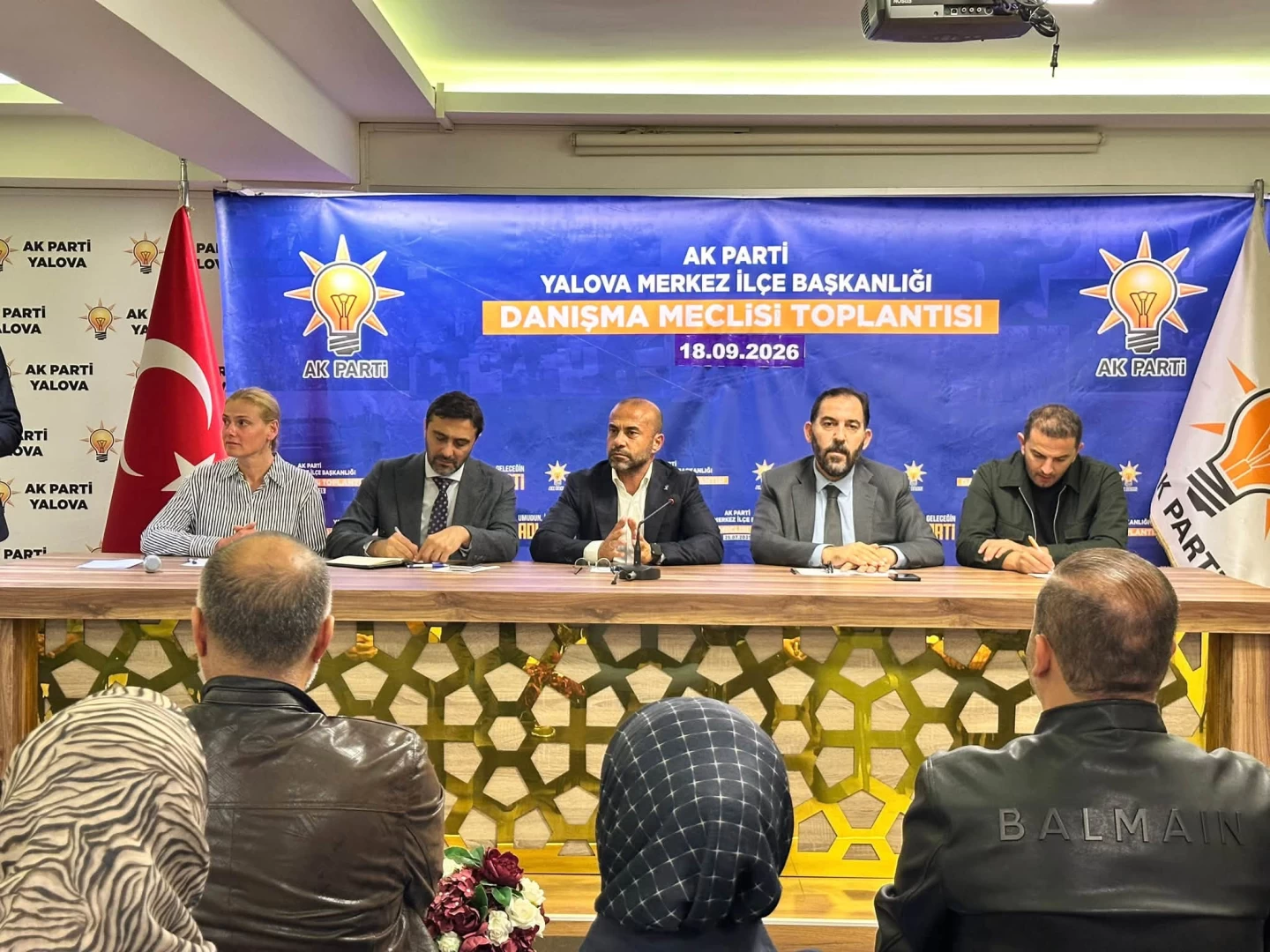 AK PARTİ'DE DANIŞMA MECLİSİ