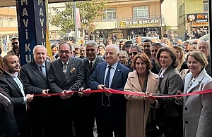 ALTINOVA'DA CHP TEŞKİLATI YENİ YERİNDE