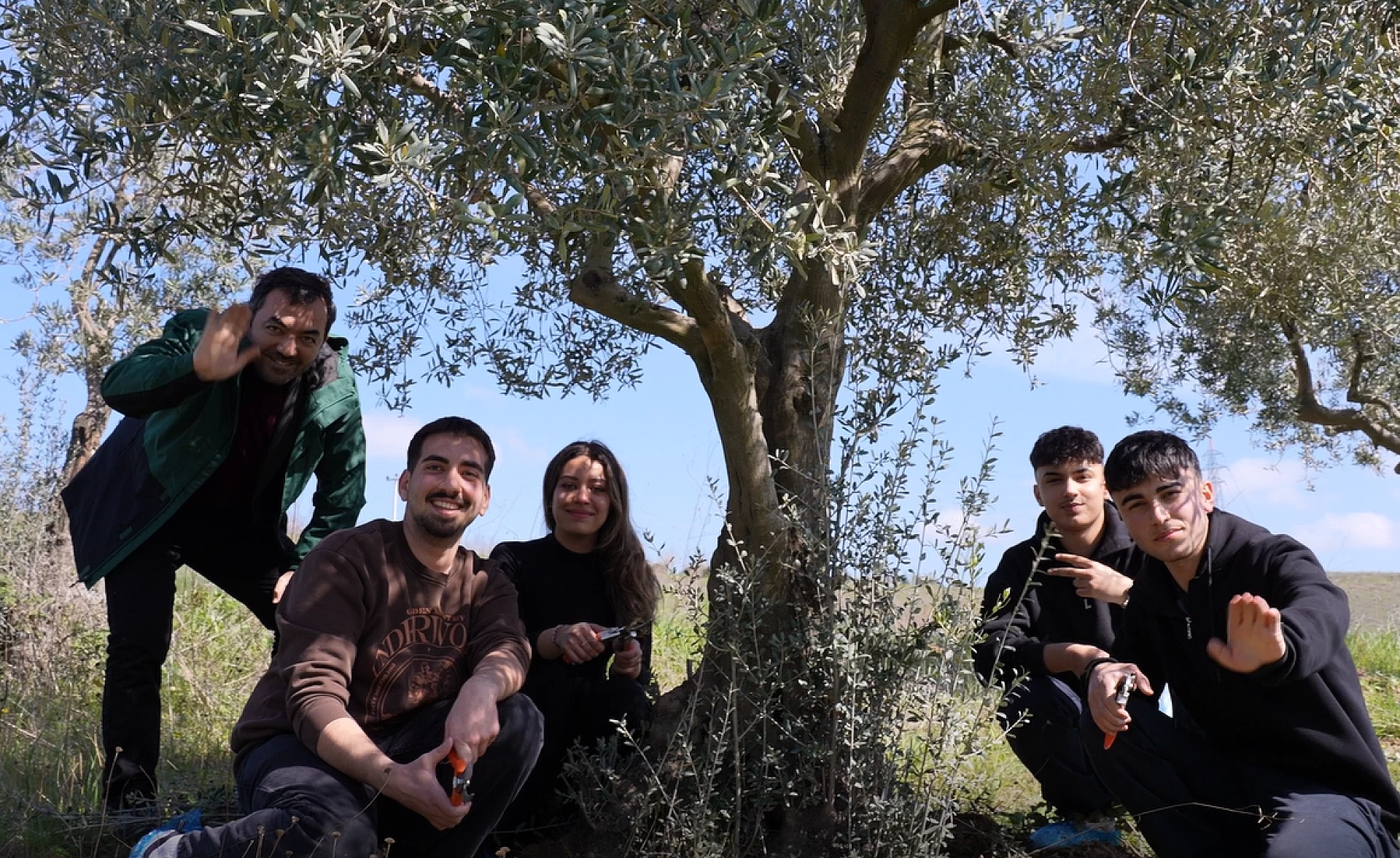 GELENEKSELLEŞEN ETKİNLİKLE YEŞİL GELECEĞE KATKI