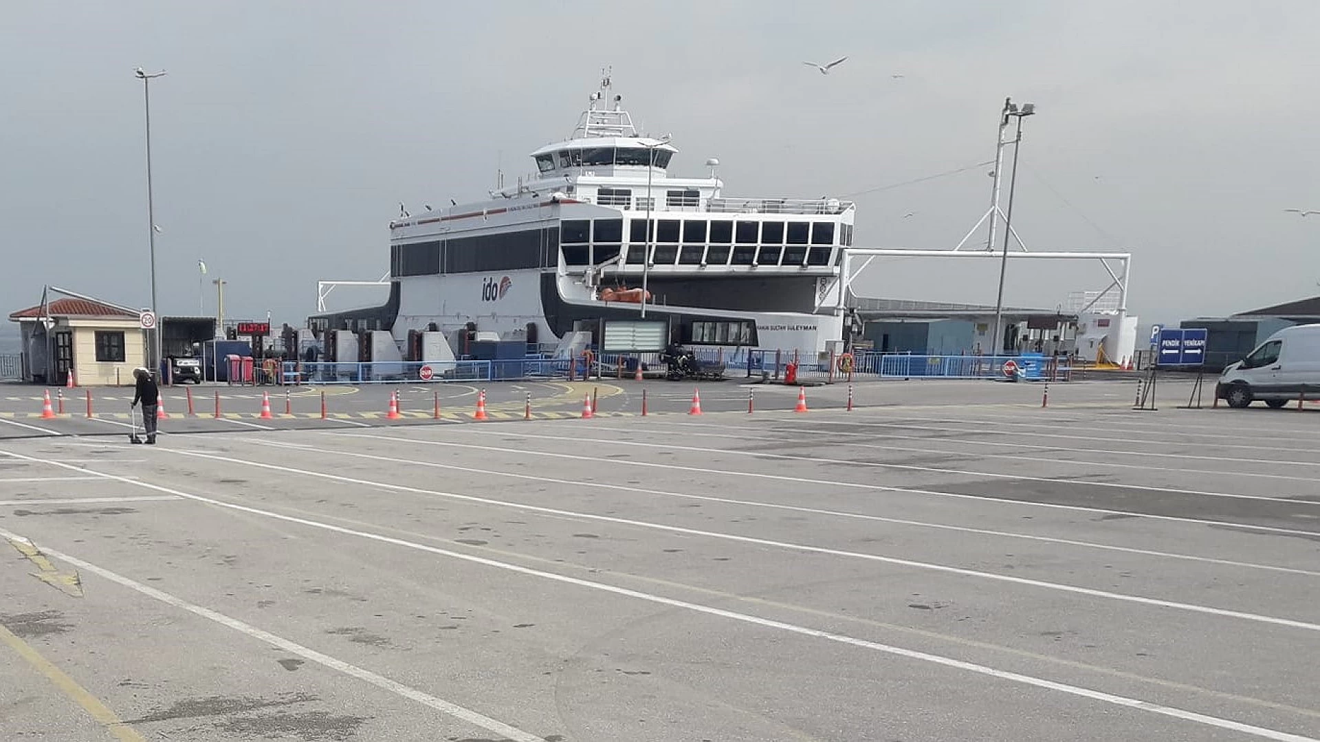 İDO SEFERLERİNE FIRTINA ENGELİ