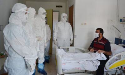 SAĞLIK MÜDÜRÜ ERAY, COVİD-19 TANILI HASTALARI ZİYARET ETTİ