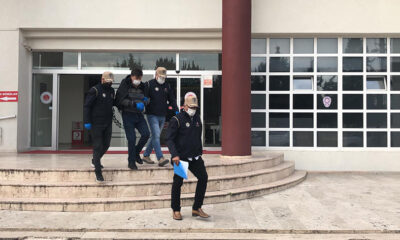 FİRARİ ŞÜPHELİ SAKLANDIĞI EVDE KISKIVRAK YAKALANDI