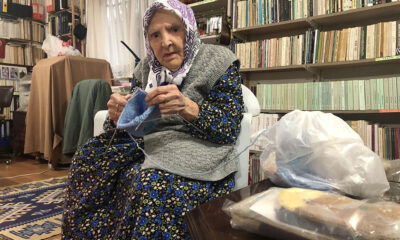 117 YAŞINDAKİ ZELİHA NİNEDEN İÇİMİZİ ISITAN HAREKET