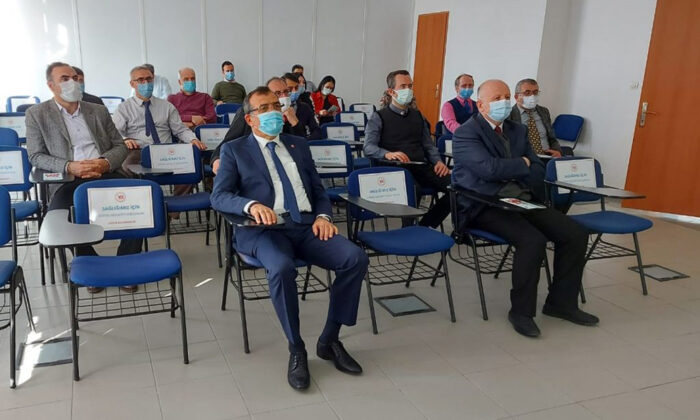 DEFTERDARLIK PERSONELİNE AFET BİLİNCİ EĞİTİMİ