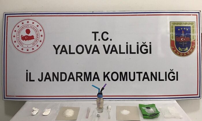 UYUŞTURUCU OPERASYONUNDA 8 GÖZALTI