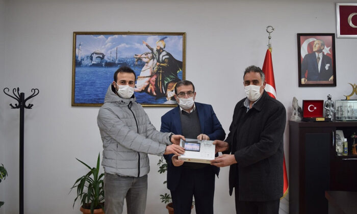 YARIŞMANIN KAZANANLARI ÖDÜLLERİNİ ALDI