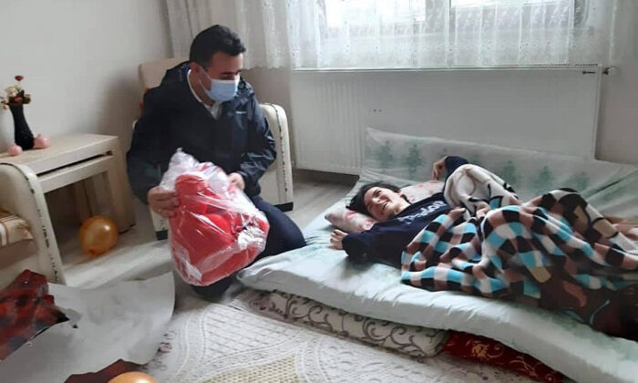 BAŞKAN AMCASINDAN BUSE’YE SÜRPRİZ