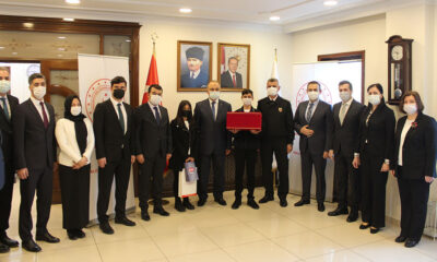 BAYRAĞI BİLECİK’TEN TESLİM ALDIK