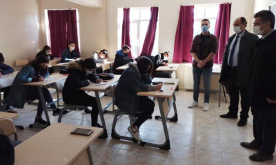 ÇINARCIK’TA ÖĞRENCİLERE ‘PIRLS’ DENETİMİ