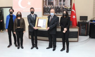 GAZİ POLİSE DEVLET ÖVÜNÇ MADALYASI VERİLDİ