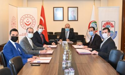 YAŞLILARIMIZA ŞEFKAT ELİ DEĞECEK