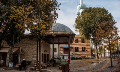 BAYRAM NAMAZI CAMİLERDE KILINABİLECEK