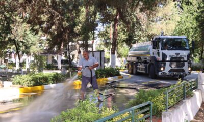 MEZARLIKLARDA KAPAMLI TEMİZLİK YAPILDI