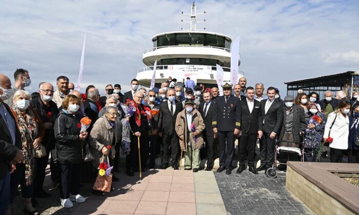 YAŞLILARIMIZA ÖZEL TEKNE TURU