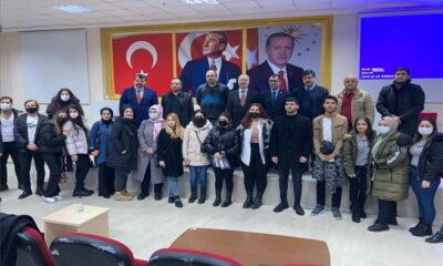 ÜNİVERSİTEDEN GİRİŞİMCİLİK KONFERANSI