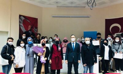 EĞİTİMLERİNİ BİTİRİP SERTİFİKA ALDILAR