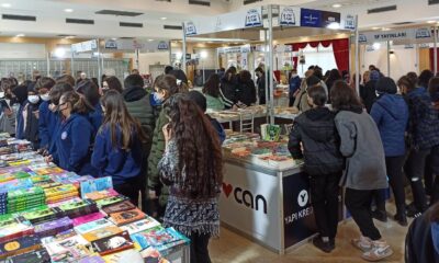 KİTAP FUARINA BÜYÜK İLGİ