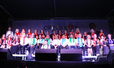 ÇİFTLİKKÖY’DE MUHTEŞEM TÜRKÜ GECESİ