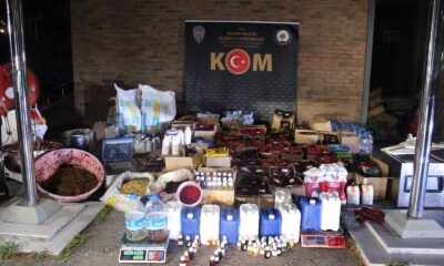 1 TON KAÇAK NARGİLE TÜTÜNÜ ELE GEÇİRİLDİ