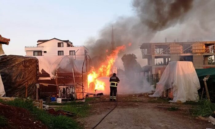 SERA YANGINI KISA SÜREDE SÖNDÜRÜLDÜ