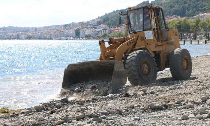 ÇINARCIK SAHİLİ DÜZENLENİYOR