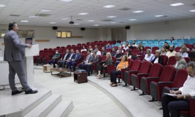 ÜNİVERSİTEDEN AKADEMİK DEĞERLENDİRME TOPLANTISI