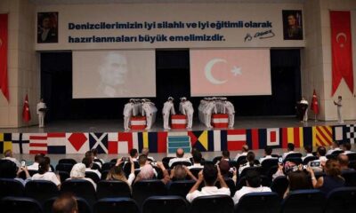 ASTSUBAYLAR, ANT İÇTİ